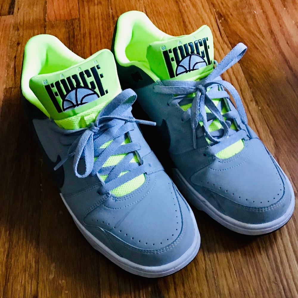 Men’s Vintage ‘12 Nike Mach Force Low Size: 10